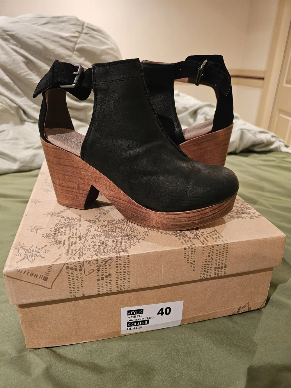 Free People Black Platform Cutout Ankle Clog with Wood-Effect Heel Size EU 40 - Picture 3 of 10